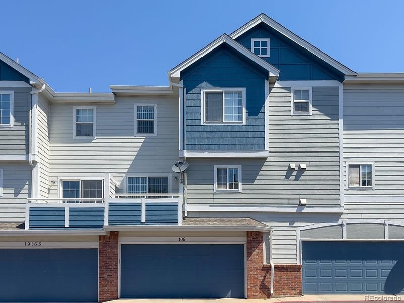 19163 E Wyoming Dr #105, Aurora, CO 80017