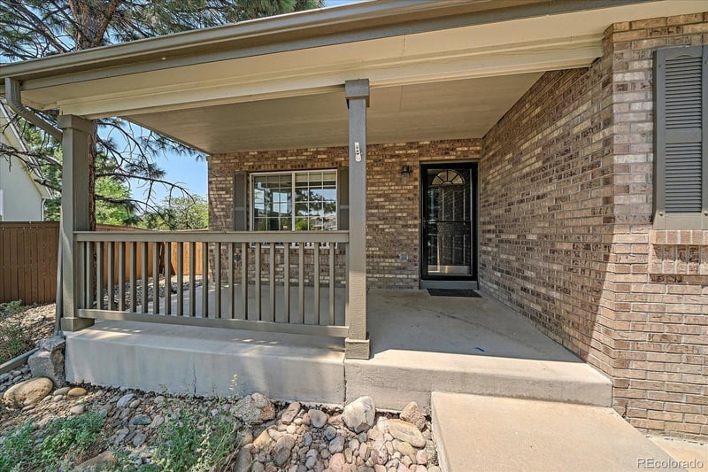 4542 Melbourne Way, Littleton, CO 80130