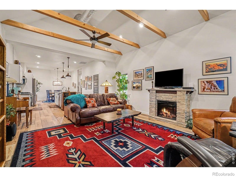 135 Washington Ave, Loveland, CO 80537