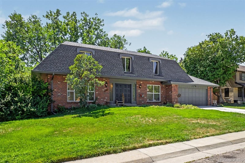 5496 W Hinsdale Pl, Littleton, CO 80128