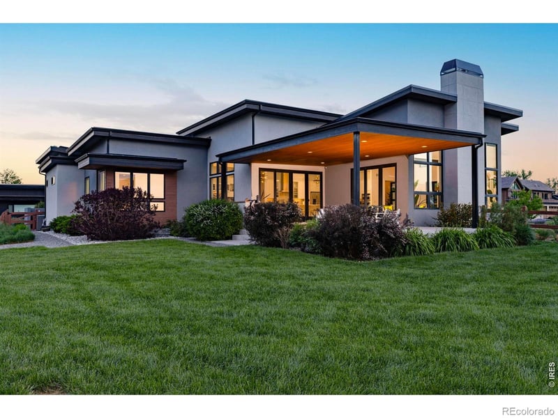 8675 Summerlin Pl, Longmont, CO 80503