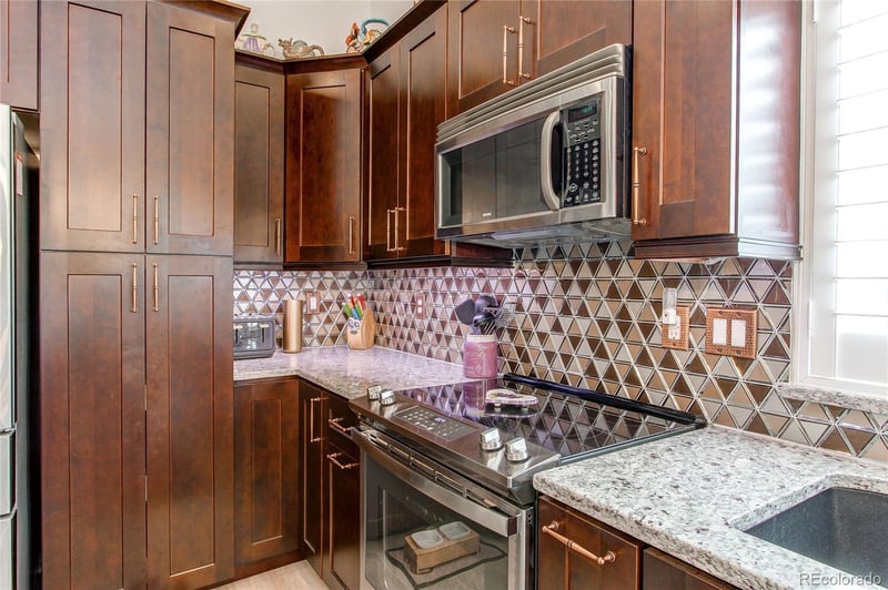 6084 Utah Ln, Denver, CO 80232