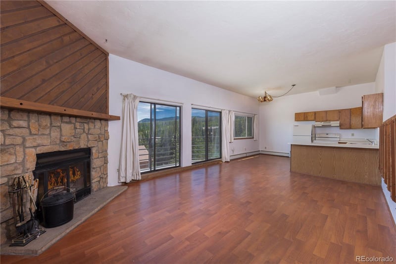 9800 Ryan Gulch Rd #105, Silverthorne, CO 80498