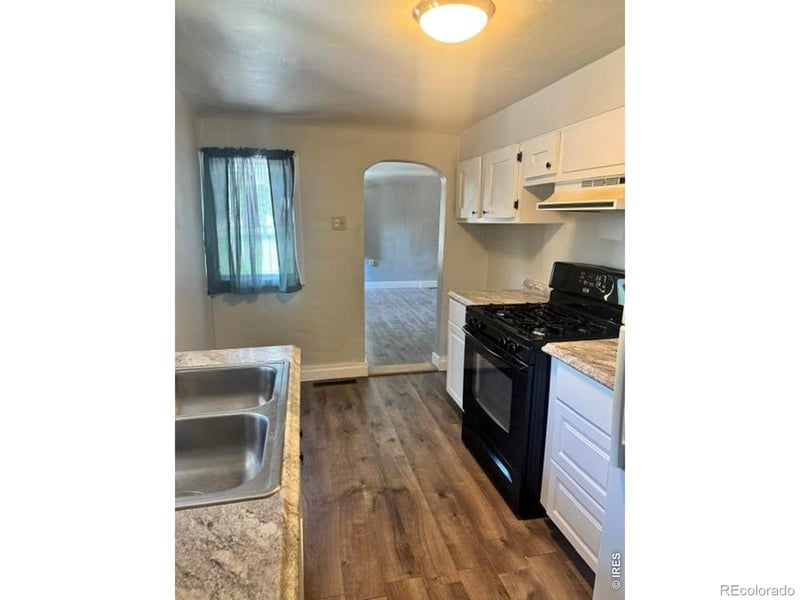 313 Fletcher St, Haxtun, CO 80731