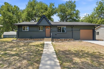 383 S Robb Way, Lakewood, CO 80226