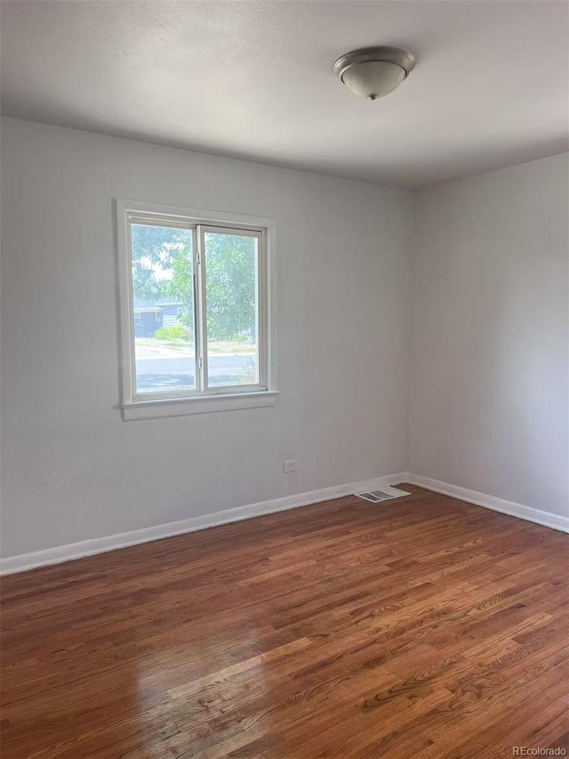 556 Wolff St, Denver, CO 80204