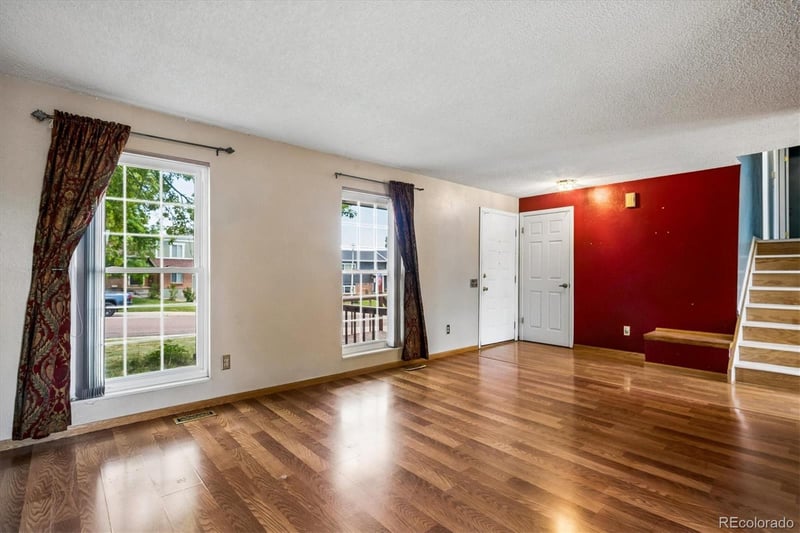 7618 S Holland Way, Littleton, CO 80128