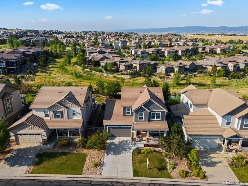 592 Meadowleaf Ln, Littleton, CO 80126