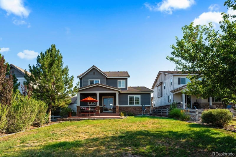 592 Meadowleaf Ln, Littleton, CO 80126