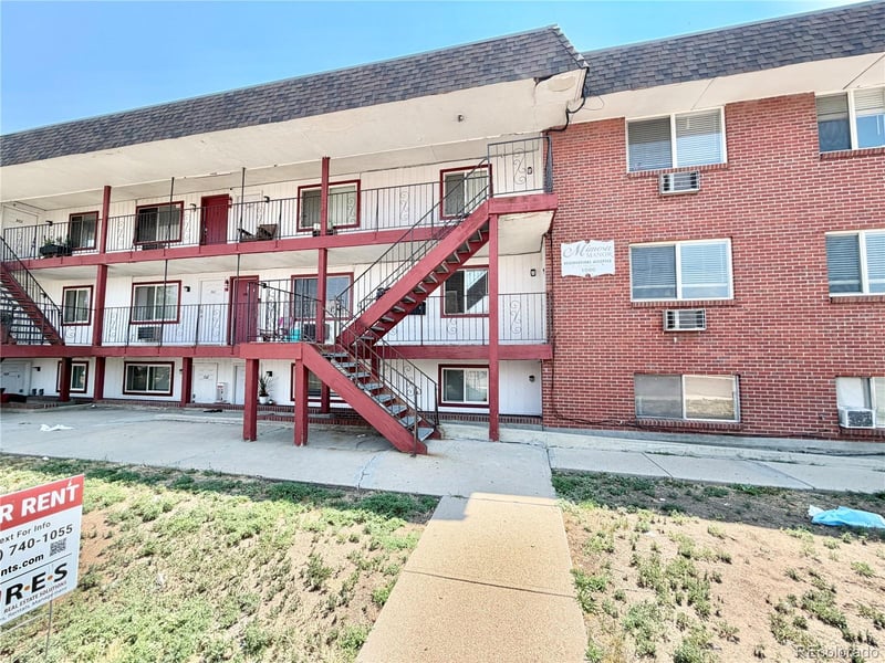 1080 Eliot St #204, Denver, CO 80219