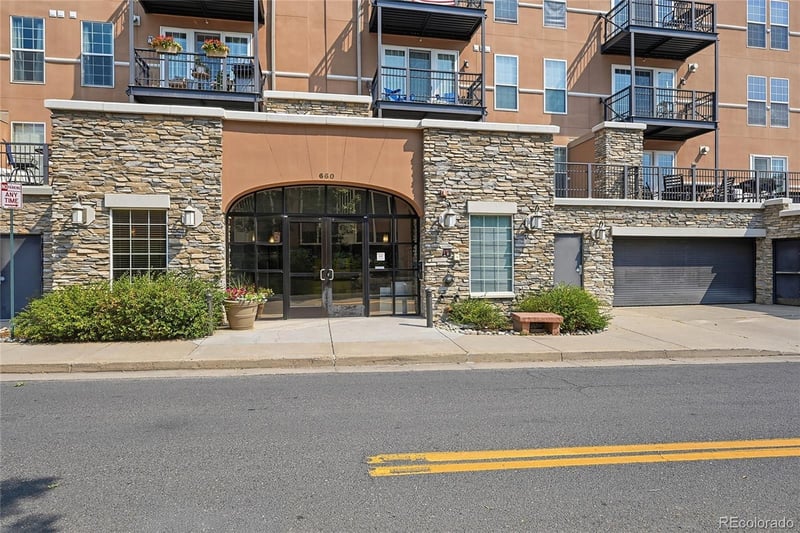 660 11th St #207, Golden, CO 80401