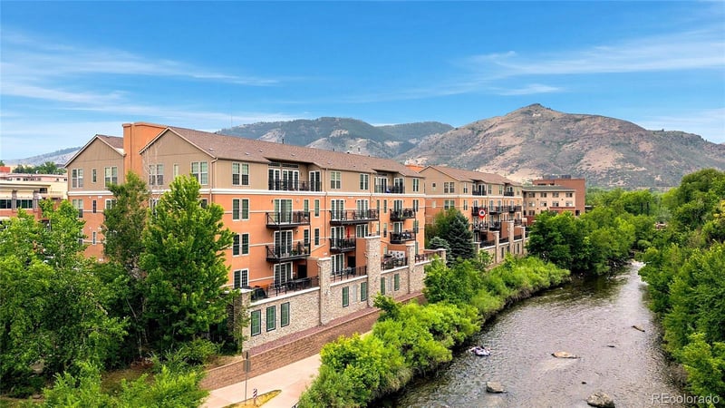 660 11th St #207, Golden, CO 80401