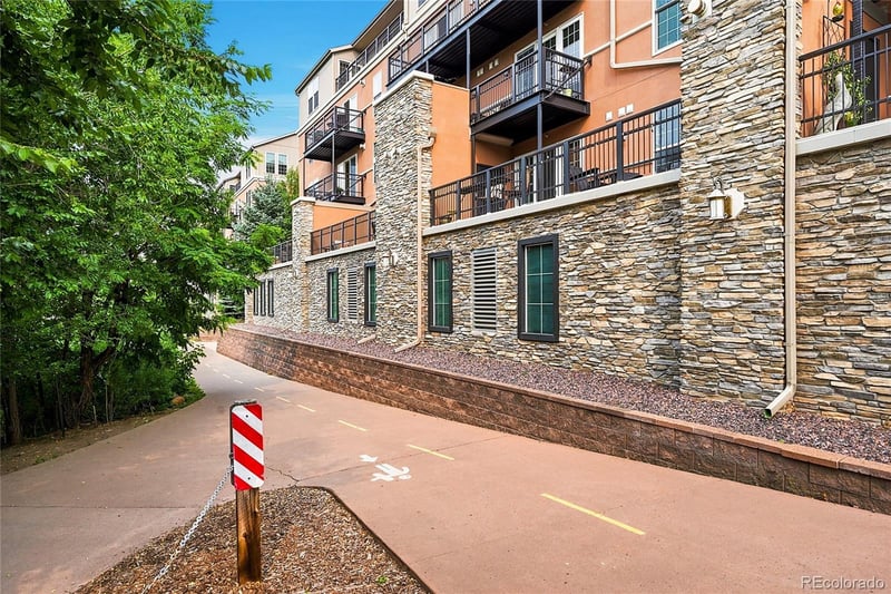 660 11th St #207, Golden, CO 80401