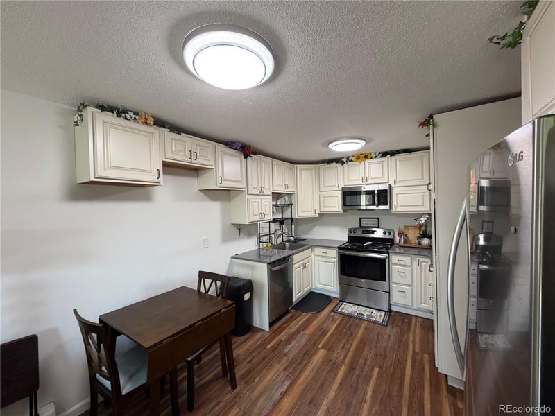 7020 E Girard Ave #405, Denver, CO 80224