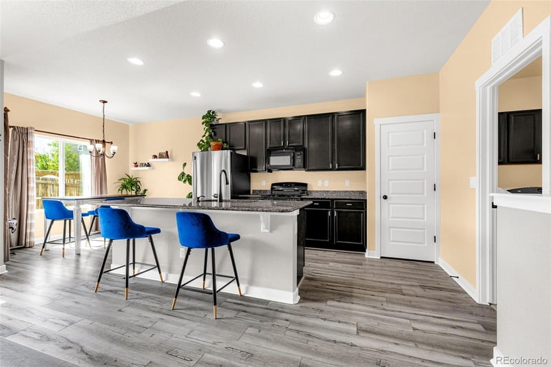 6898 Tullamore Dr, Colorado Springs, CO 80923