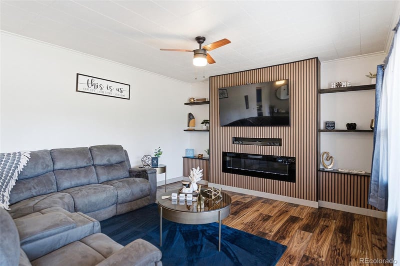 263 Fetzer St, Byers, CO 80103