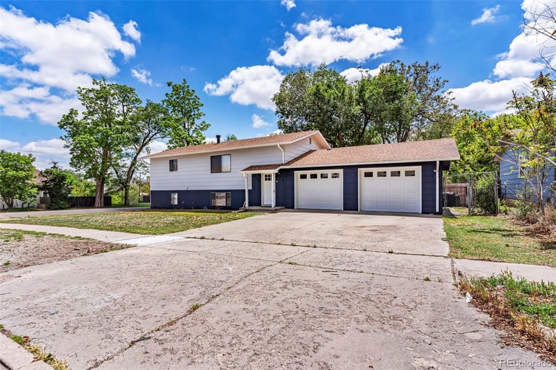 228 Greenwood Ave, Canon City, CO 81212