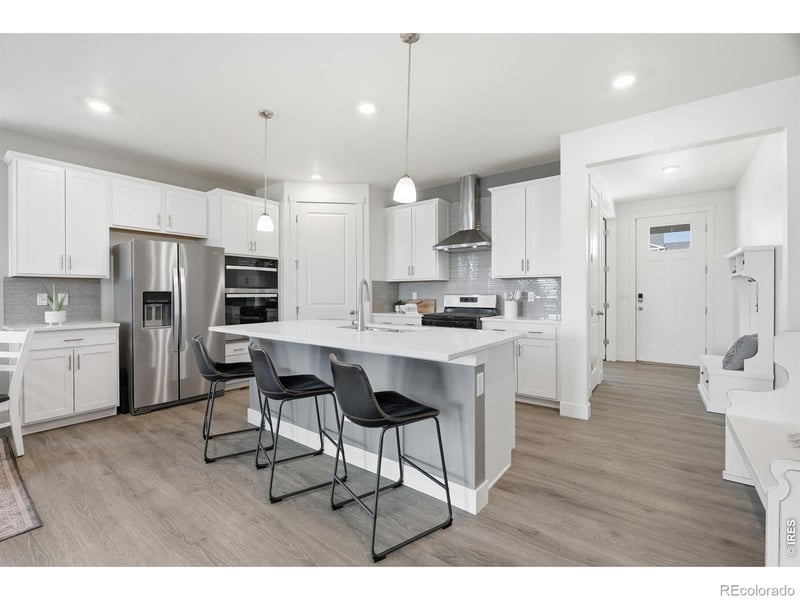 1149 Clara View Dr, Berthoud, CO 80513