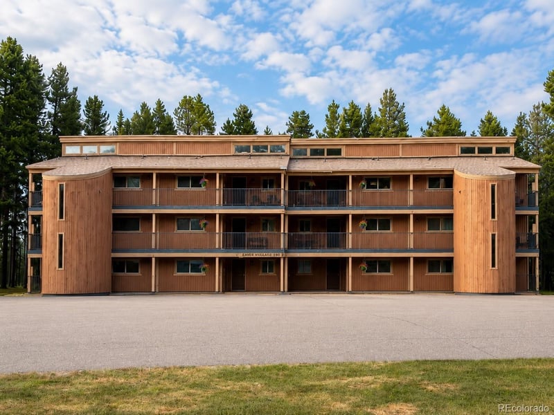 214 Gcr 702/village Dr #17-201, Winter Park, CO 80446