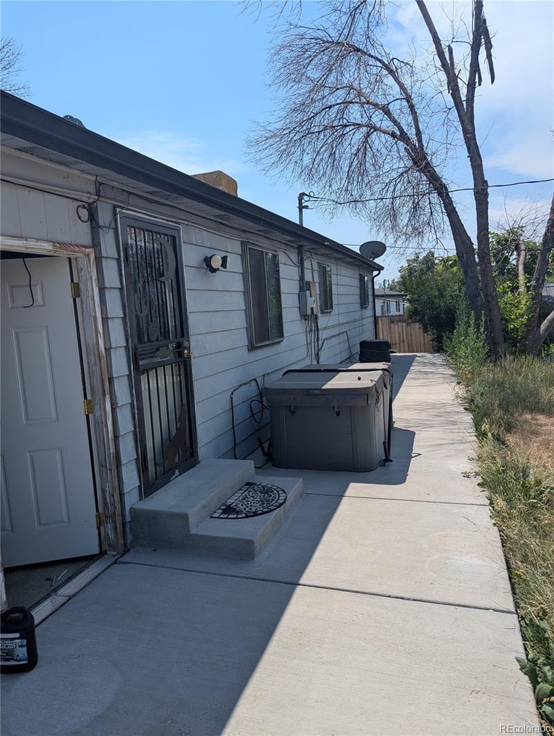 9179 Hunter St, Westminster, CO 80031