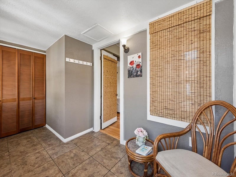 3182 S Logan St, Englewood, CO 80113