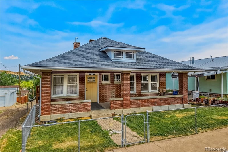 709 2nd , Trinidad, CO 81082