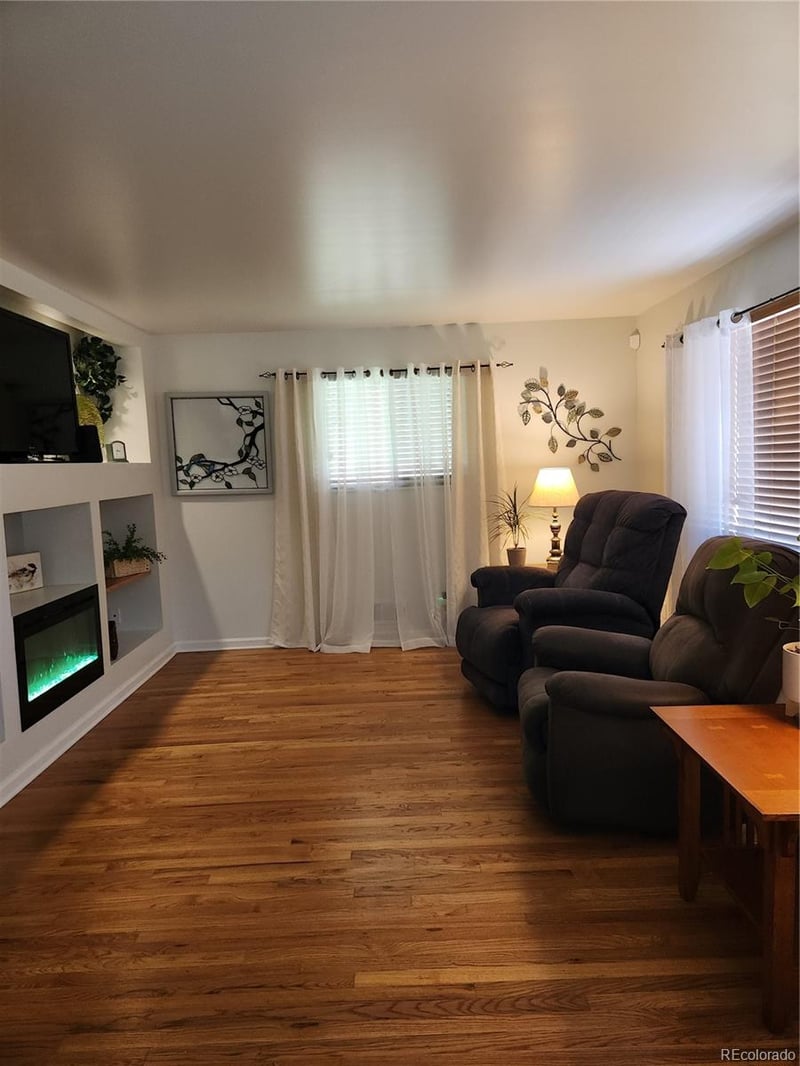 841 Phillips Dr, Northglenn, CO 80233