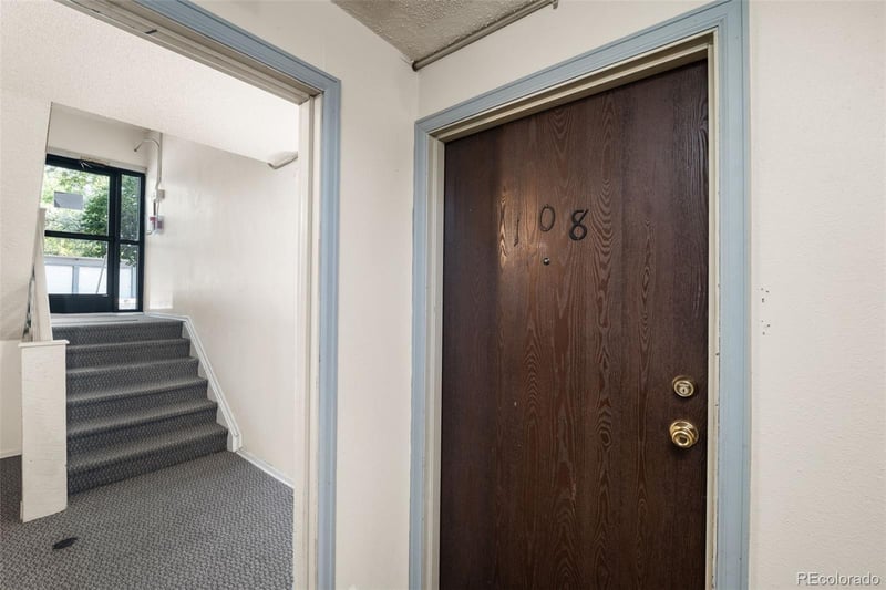 140 E Highline Cir #108, Centennial, CO 80122