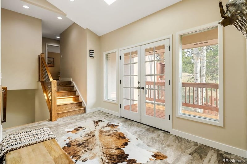638 Soda Creek Dr, Evergreen, CO 80439