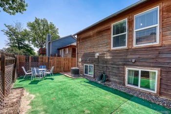 19073 E 16th Ave, Aurora, CO 80011