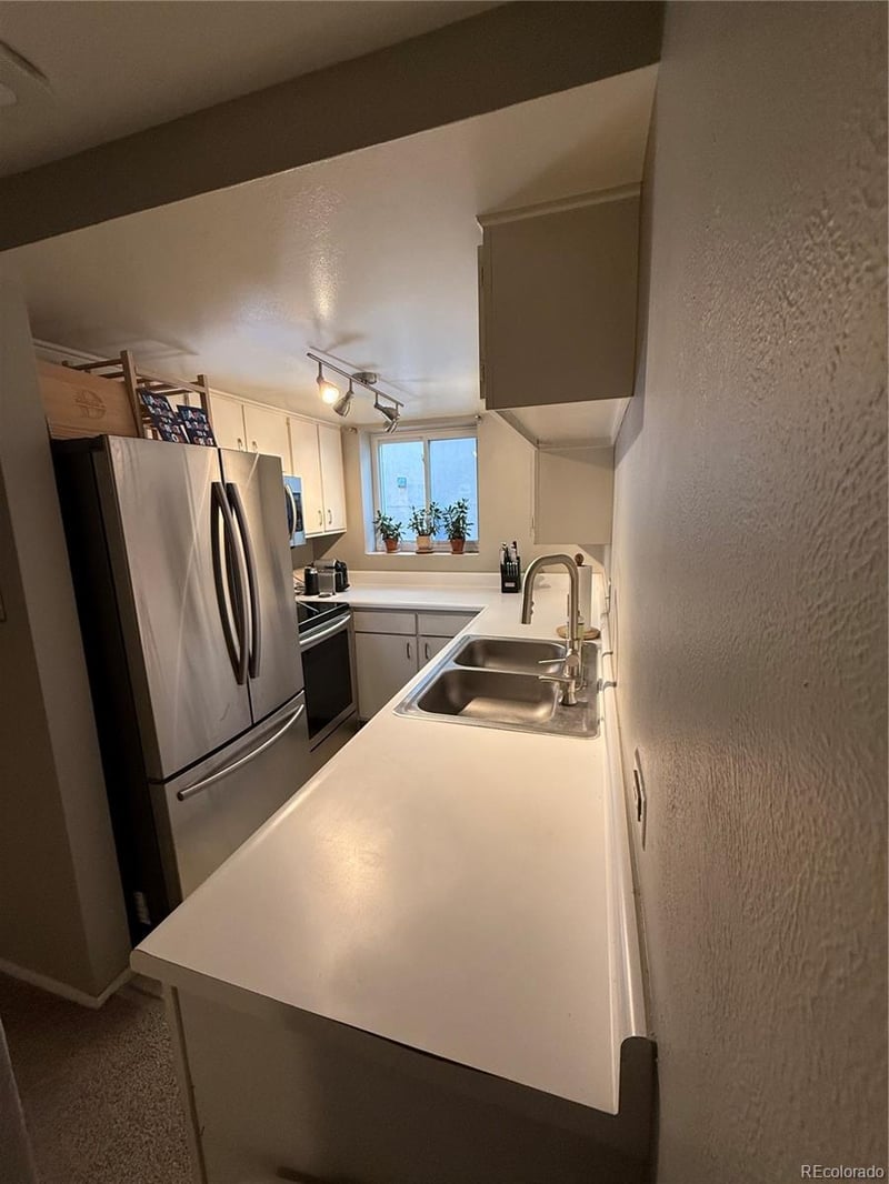 352 Lafayette #403, Denver, CO 80209