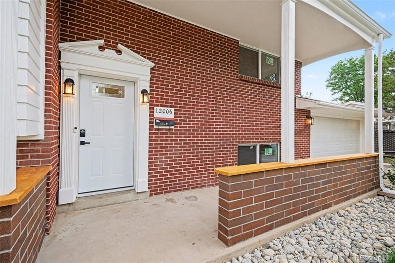 12006 Arizona Dr, Aurora, CO 80012