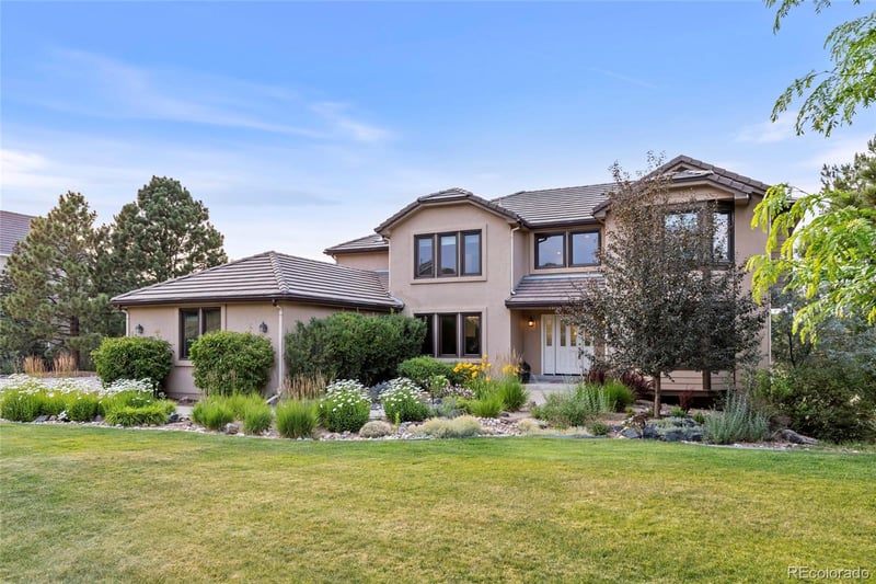 7170 Espana Way, Aurora, CO 80016
