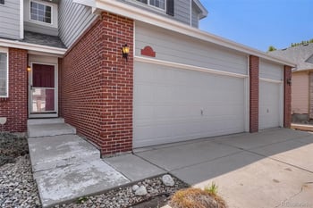 2366 S Genoa St, Aurora, CO 80013