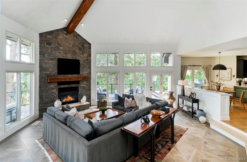22184 Forest Hills Dr, Golden, CO 80401