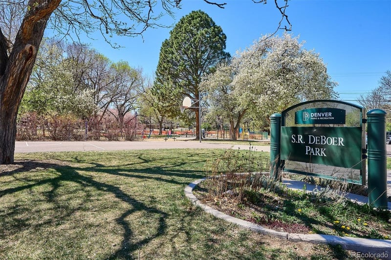 2500 York St #213, Denver, CO 80210