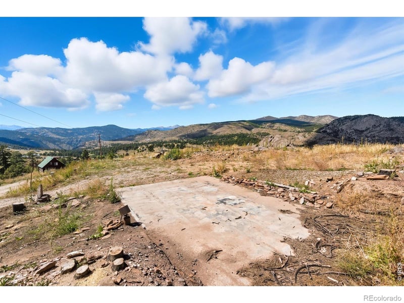 981 Palisade Mountain Dr, Drake, CO 80515
