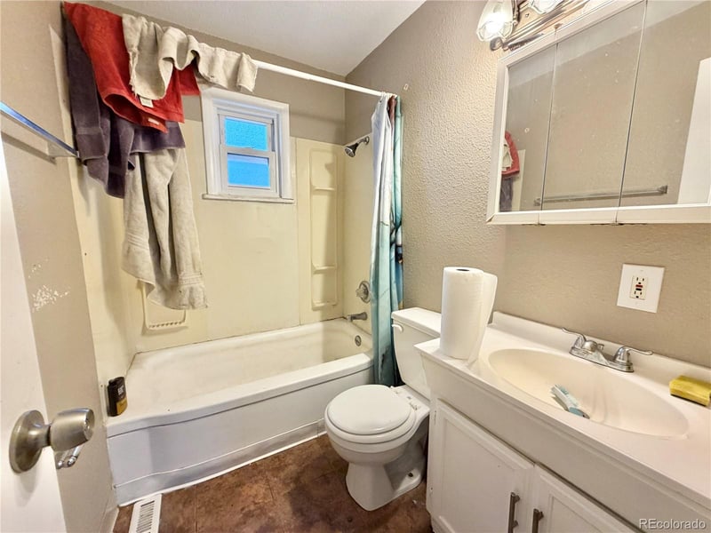 320 Harvard Ave, Denver, CO 80210