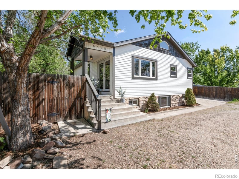 9525 W 11th Ave, Lakewood, CO 80215