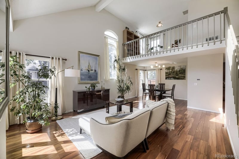 9033 W Wisconsin Ave, Lakewood, CO 80232