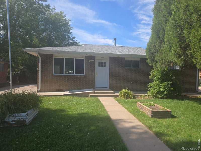 1216 Edmunds St, Brush, CO 80723
