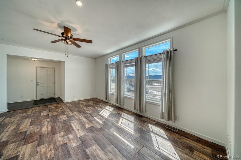 902 6 St, Leadville, CO 80461