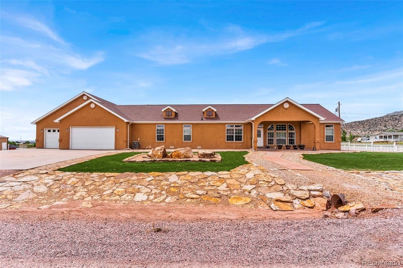744 North St, Canon City, CO 81212