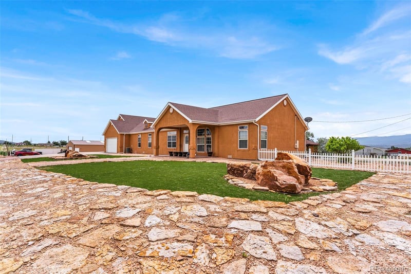 744 North St, Canon City, CO 81212