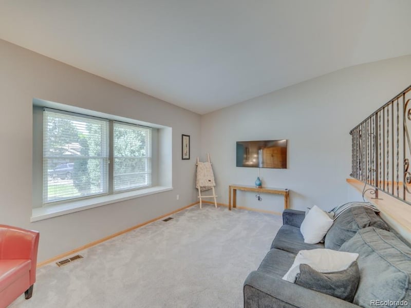 6566 Ammons Ct, Littleton, CO 80123