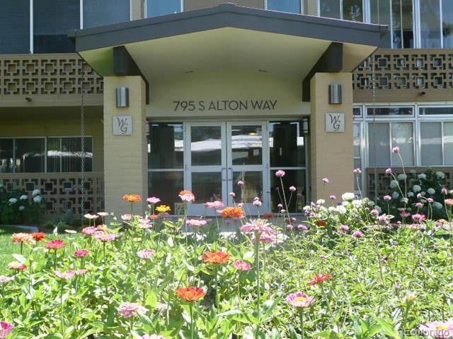 795 Alton Way #7A, Denver, CO 80247