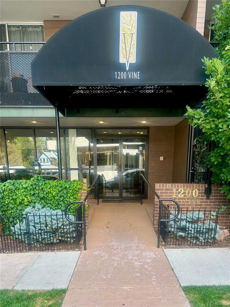 1200 Vine St #3B, Denver, CO 80206