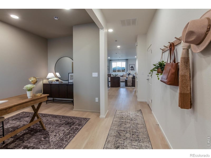 800 Galloway Dr, Johnstown, CO 80534