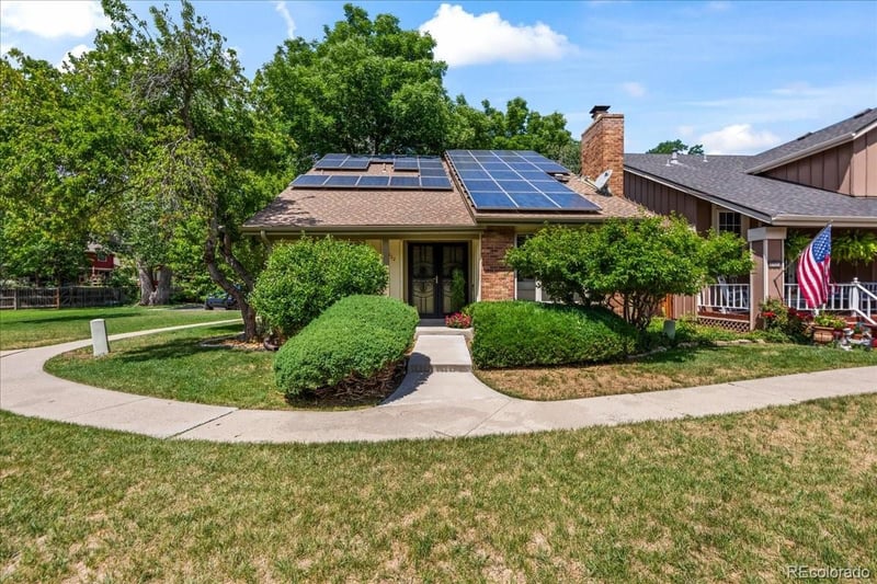8722 Independence Way, Arvada, CO 80005