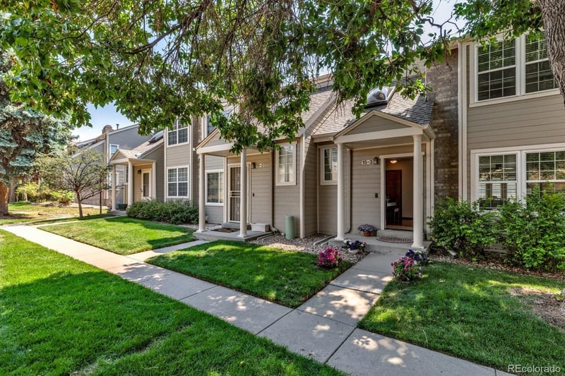 1818 Quebec Way #B15-3, Denver, CO 80231